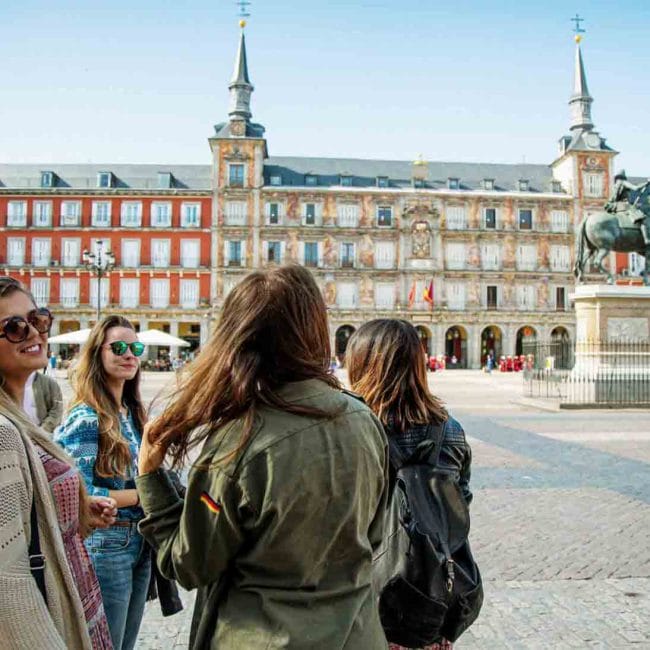 moovy-vacanza-studio-ministay-madrid-scuola-2