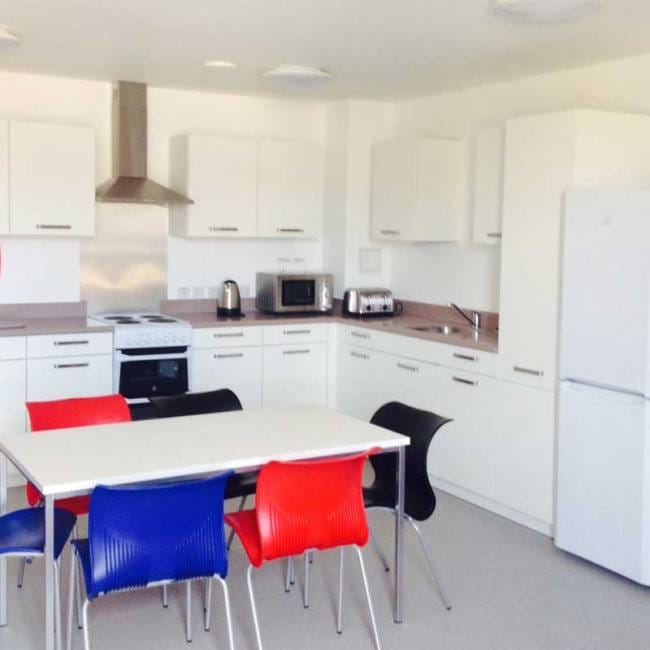 moovy-vacanza-studio-gruppi-oxfordcollege-appartamento1